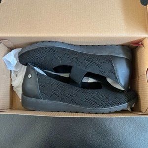 Skechers Arch Fit Cleo Wedge (Size 7)